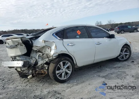 2014 Nissan Altima 2.5 из США, поврежденный, VIN 1N4AL3AP3EC104454